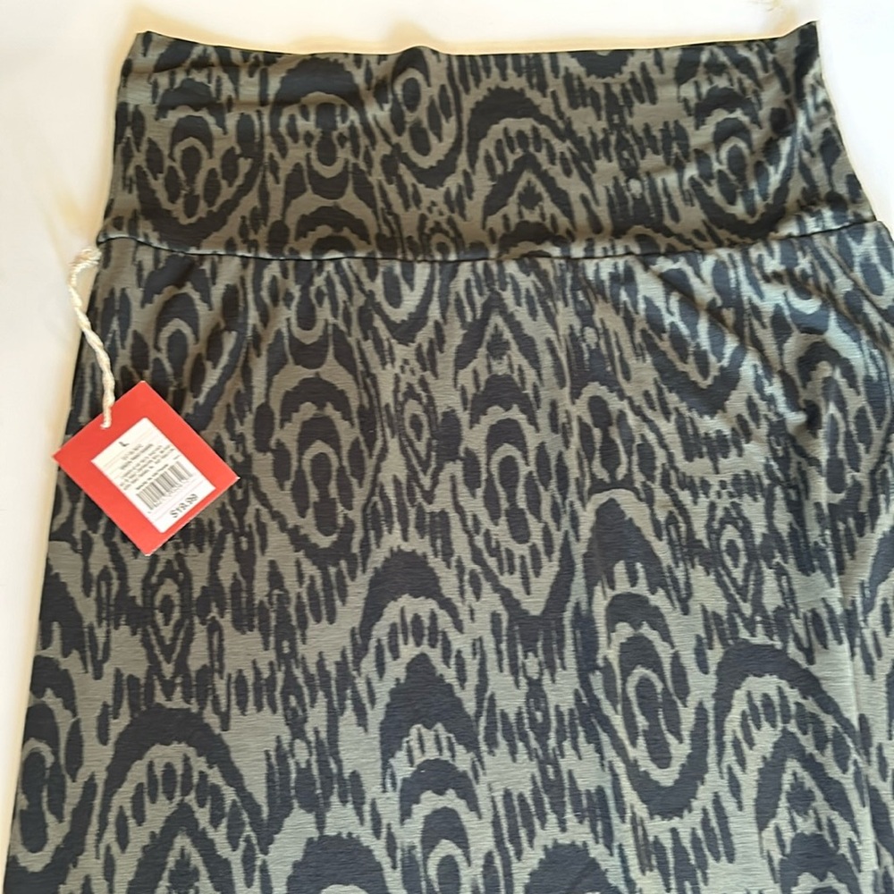 NWT Target Mossimo Knit green black print maxi skirt - Picture 4 of 4